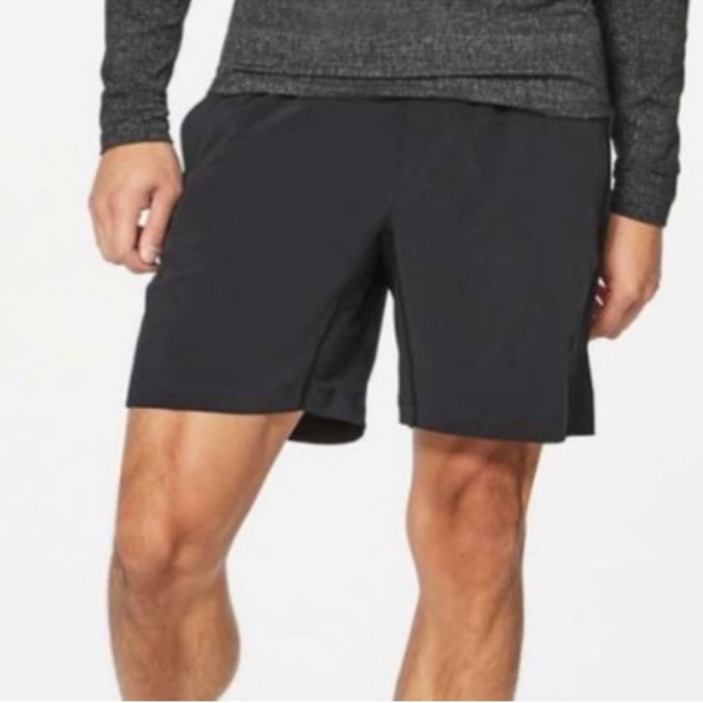 Lululemon T.H.E. Short Black  size L